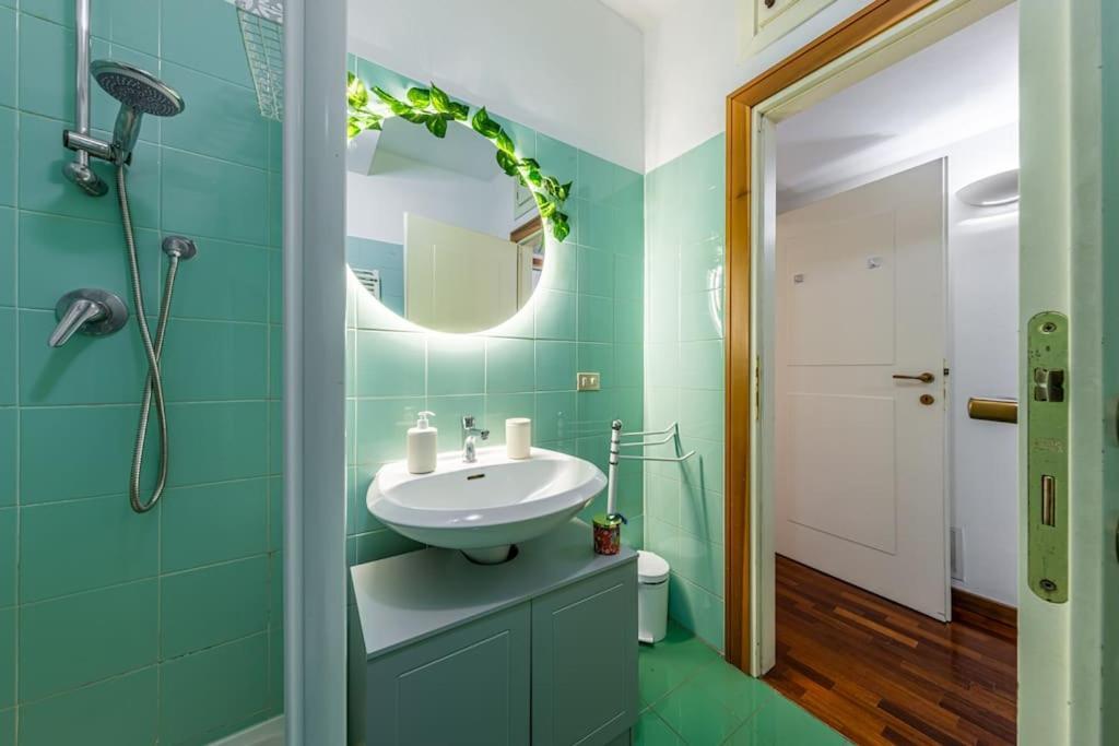 Close To Duomo Lovely City Center Flat Appartement Milaan Buitenkant foto