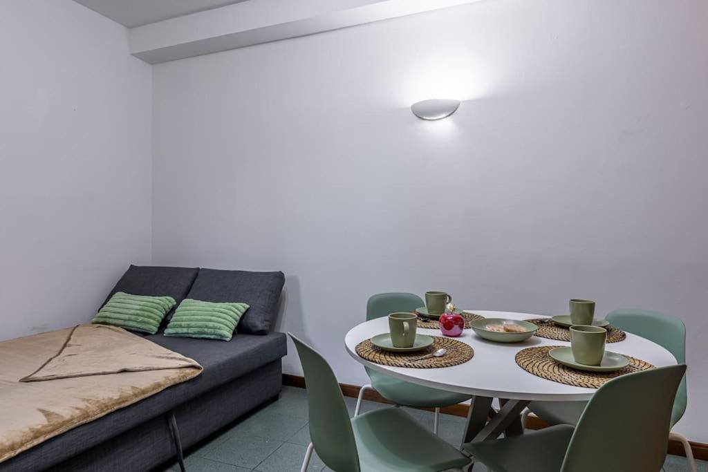 Close To Duomo Lovely City Center Flat Appartement Milaan Buitenkant foto